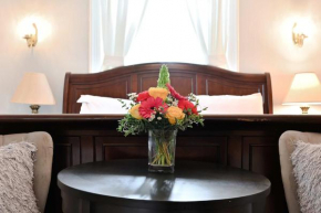 Valley House B and B Huntsville Sprague Suite